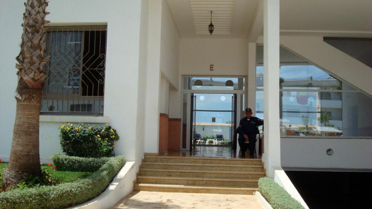 Plage Skhirat Appartement Amis Et Familles Luaran gambar