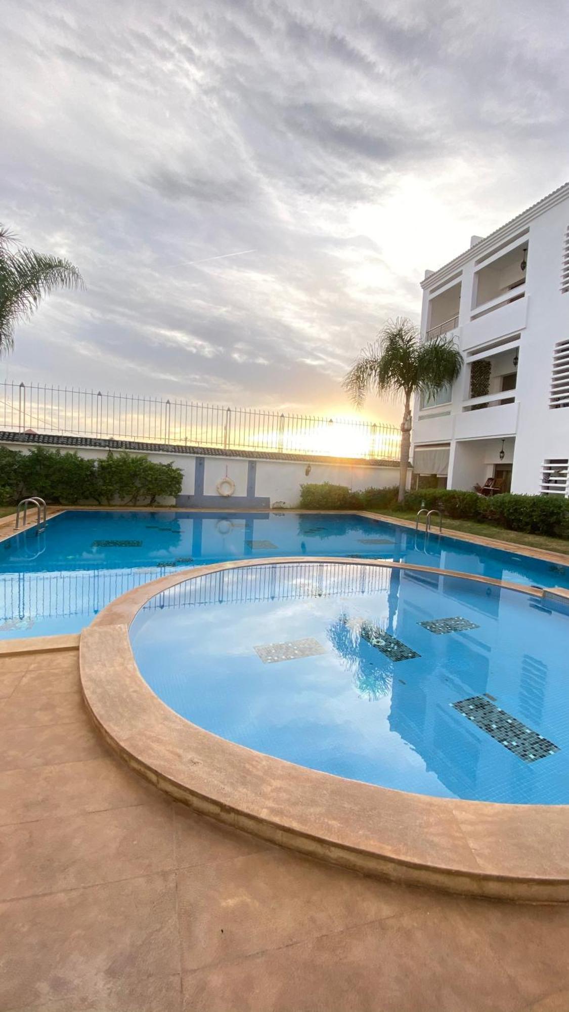 Plage Skhirat Appartement Amis Et Familles Luaran gambar